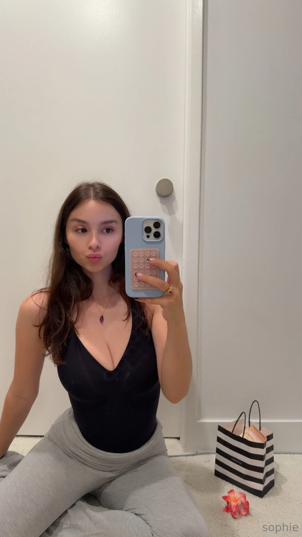 Sophie Mudd фото (277)
